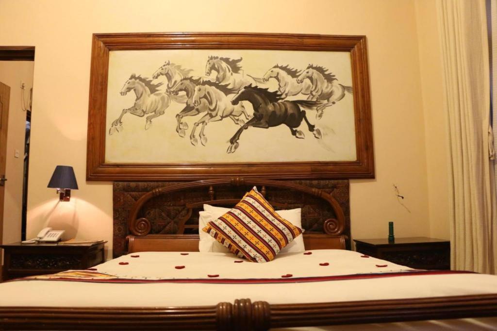 Grand Norling Hotel'S Resort Katmandu Zewnętrze zdjęcie