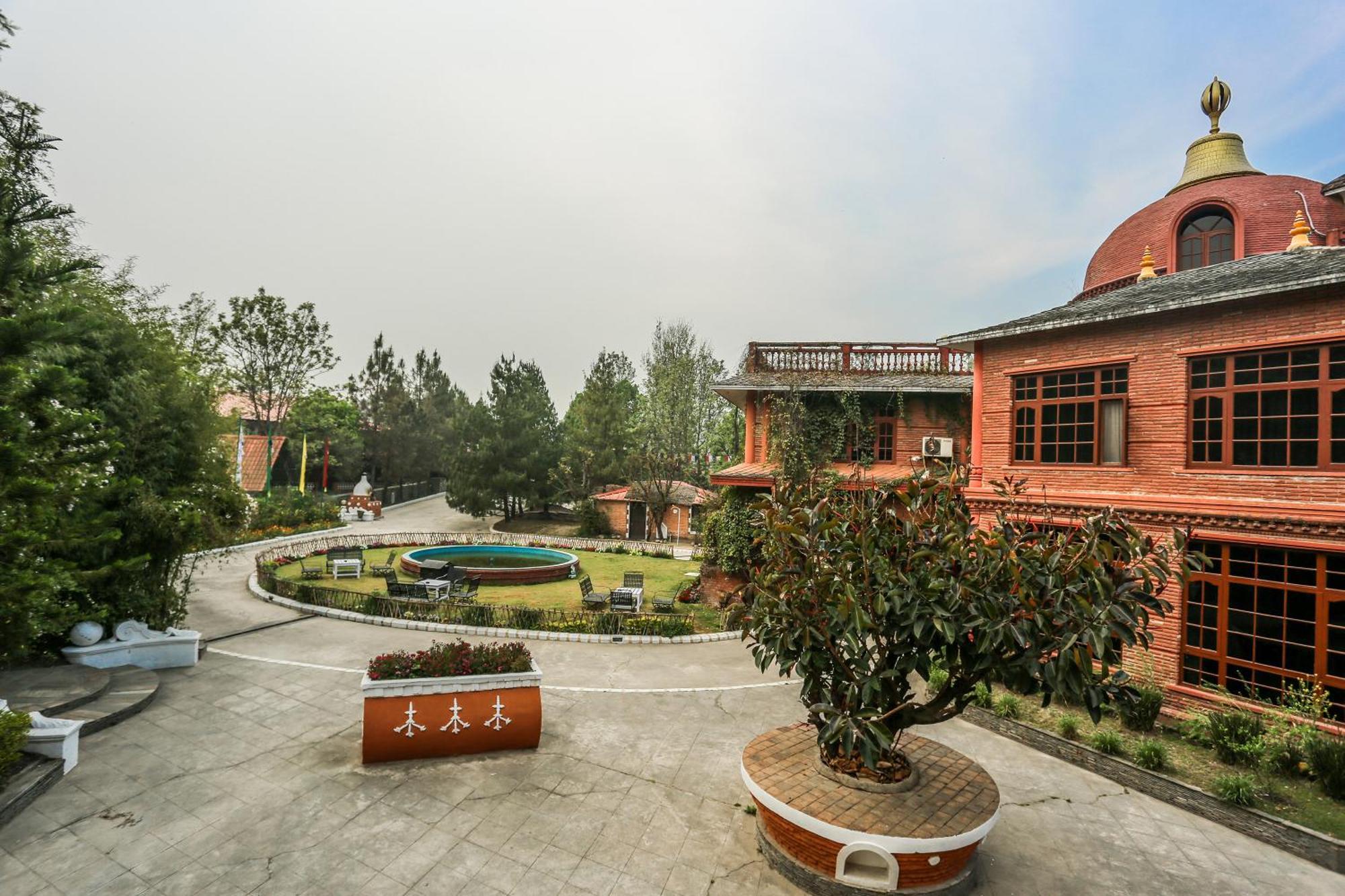 Grand Norling Hotel'S Resort Katmandu Zewnętrze zdjęcie